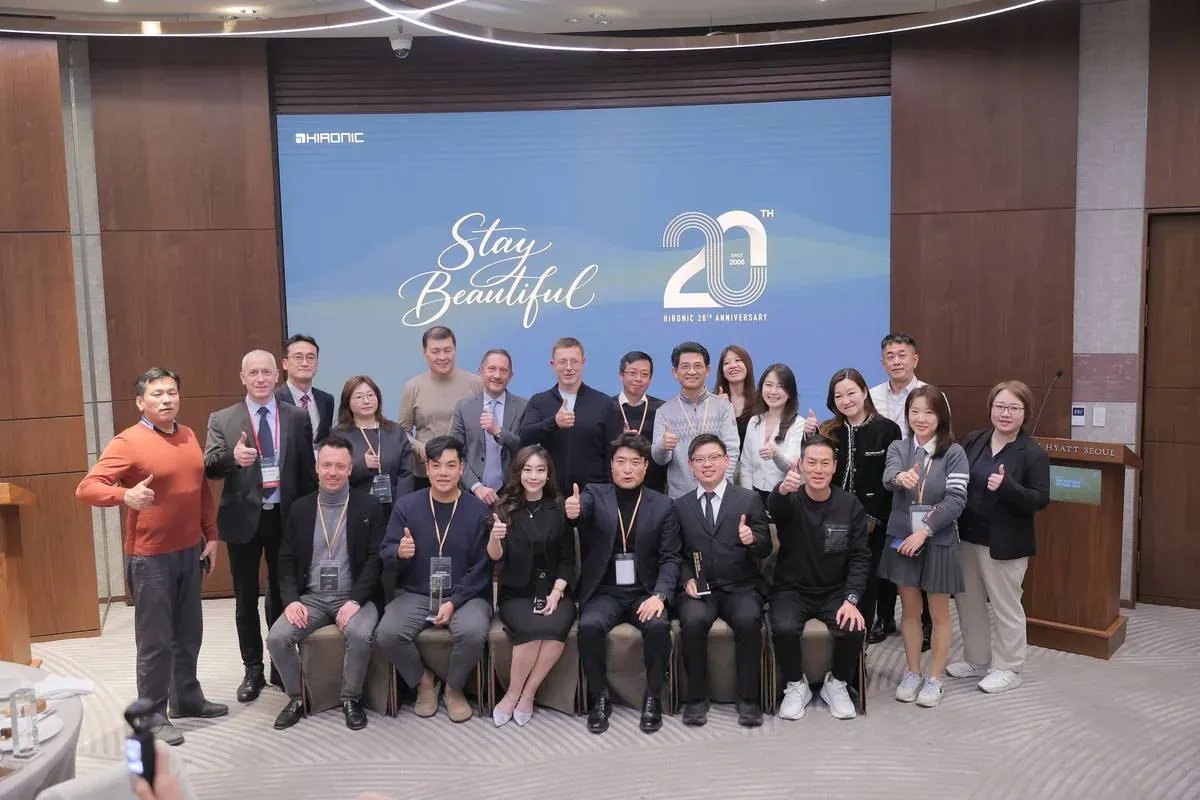 HIRONIC 会议的国际 KOL 讲者合影