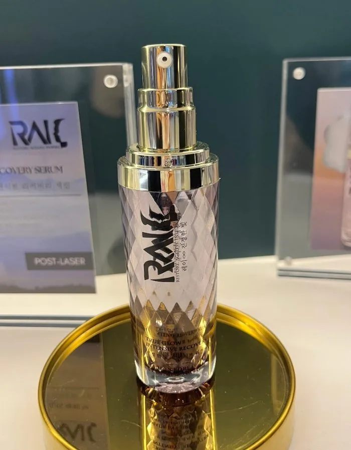 RAI True Glow Intensive Recovery Serum
