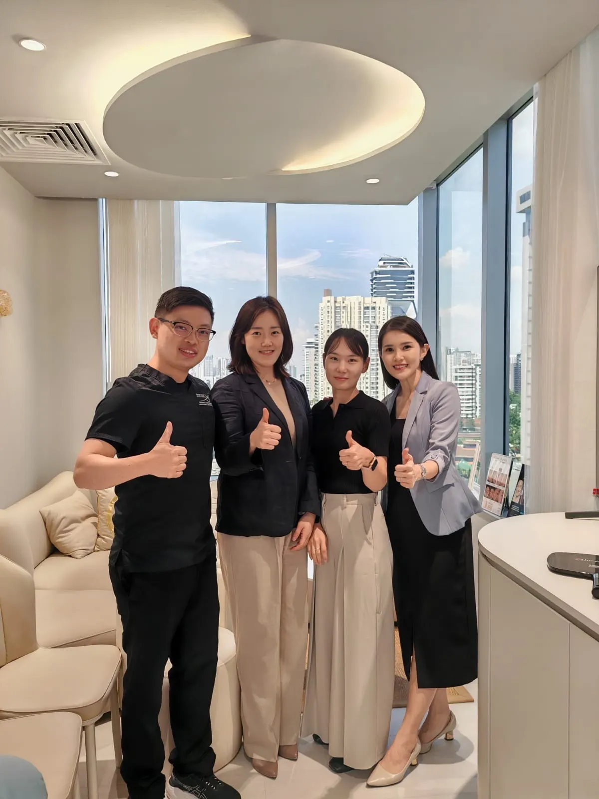 With the HIRONIC team in Singapore